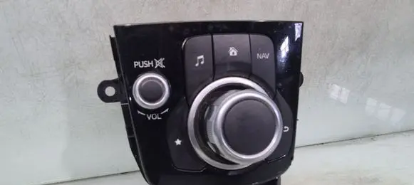 Mazda 3 III Head unit multimedia control B45A66CM0C