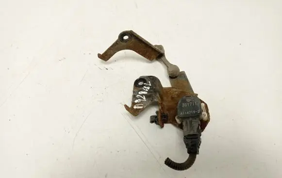 Mazda CX-5 Rear air suspension level height sensor 3G1711