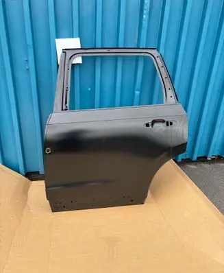 Rear door