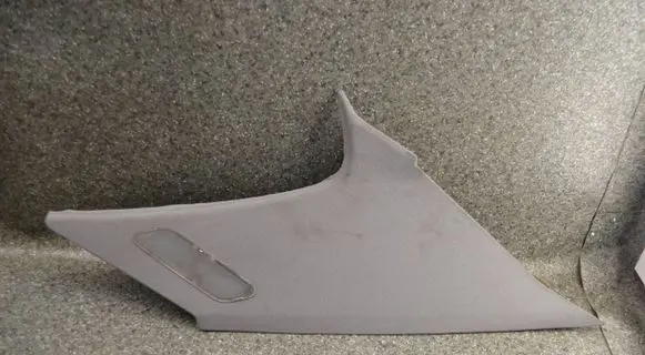 BMW 5 E34 (D)pillar trim (top) 1978887