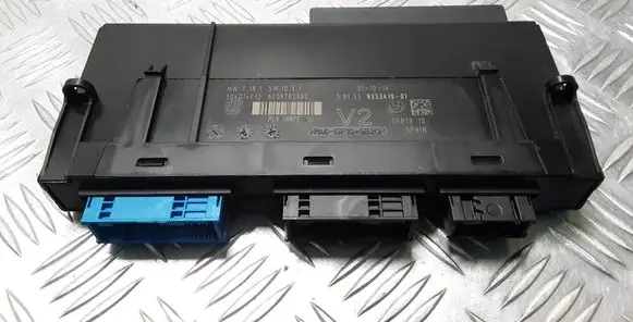 BMW 5 F10 F11 Comfort/convenience module 61359353419 9353419