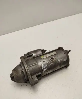 Audi A4 S4 B5 8D Starter motor 068911024E