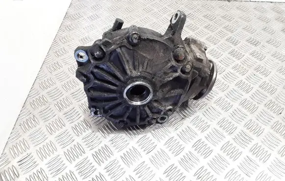 Mercedes-Benz E W212 Front differential A2213350208