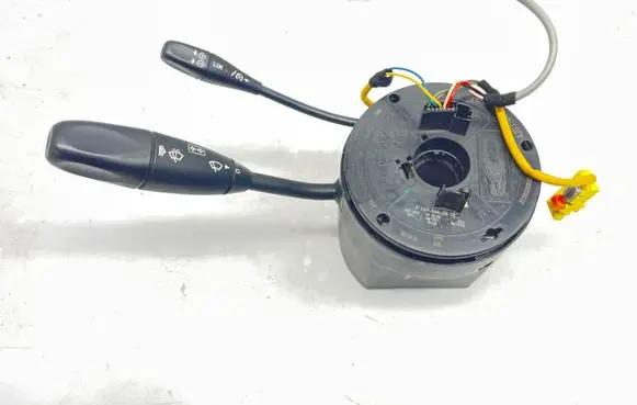 Mercedes-Benz CLK A209 C209 Wiper turn signal indicator stalk/switch A2035405645
