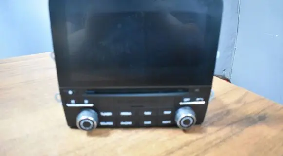 Porsche 718 Cayman 982 982c Radio/CD/DVD/GPS head unit