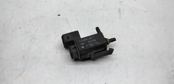 BMW 3 E46 Vacuum valve 1742712