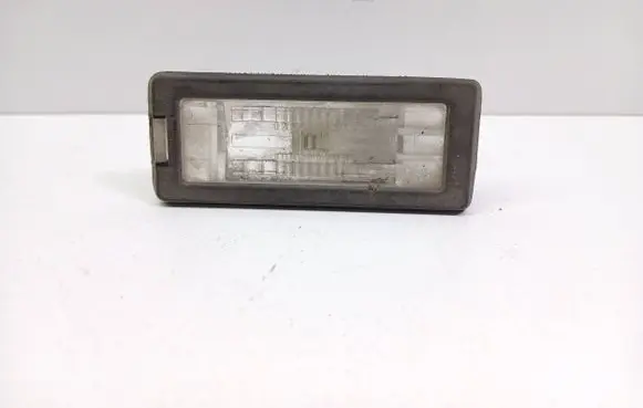 Renault Laguna II Number plate light 8200013577F 04624001B