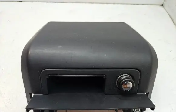 Land Rover Range Rover Sport L494 Other center console (tunnel) element DK6204569A