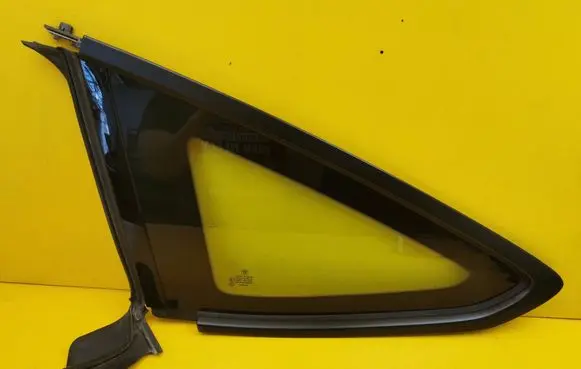 BMW 3 GT F34 Rear side window 7289959