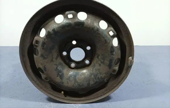 Skoda Roomster (5J) R18 forged rim 6Q0601027M