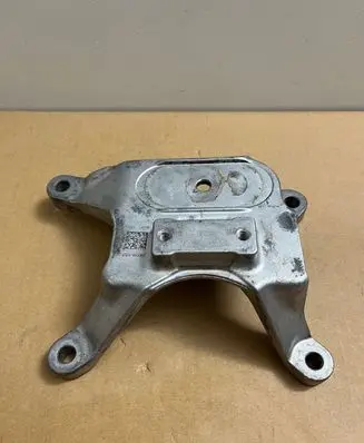 Audi Q5 SQ5 Gearbox mount 8W0399118C 4S19C030F