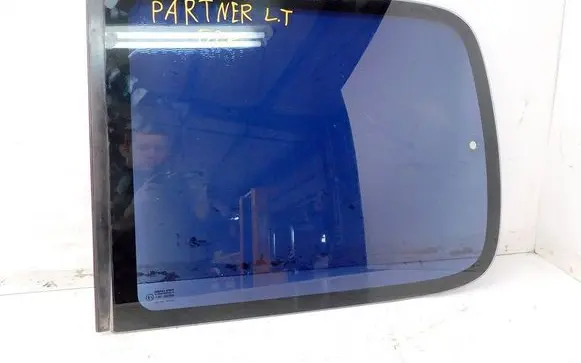 Citroen Berlingo Rear side window 192559