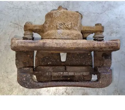 Toyota Prius+ (ZVW40) Front brake caliper 4773042091