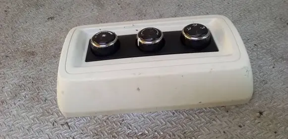 Volkswagen Routan Climate control unit 55111896AB