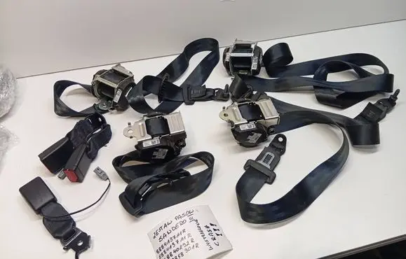 Dacia Sandero III Set of seat belts 888413711 868840292