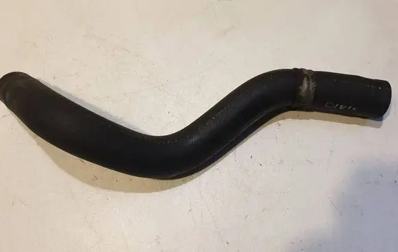 Coolant pipe/hose