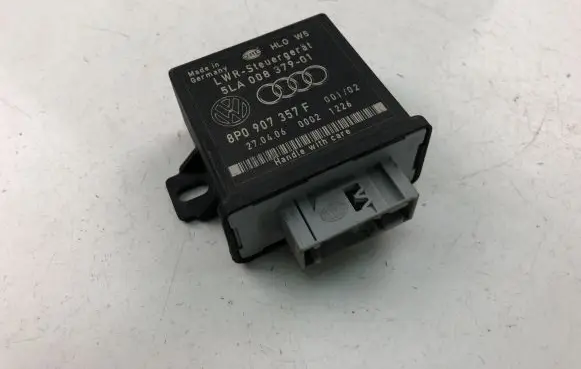 Audi A3 S3 8P Other control units/modules 8P0907357F