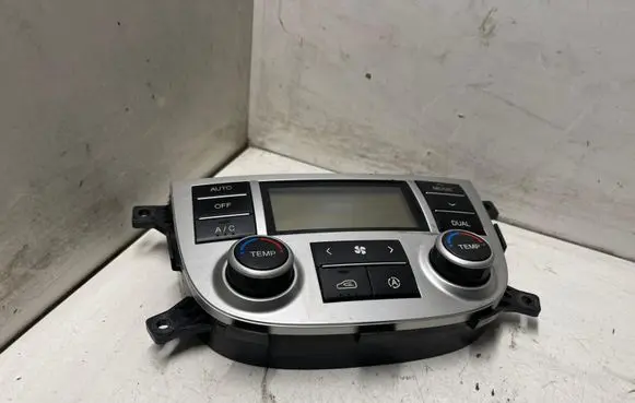 Hyundai Santa Fe Climate control unit C800MA5LF03000