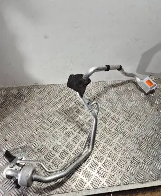 Volvo XC60 Air conditioning (A/C) pipe/hose 31694238