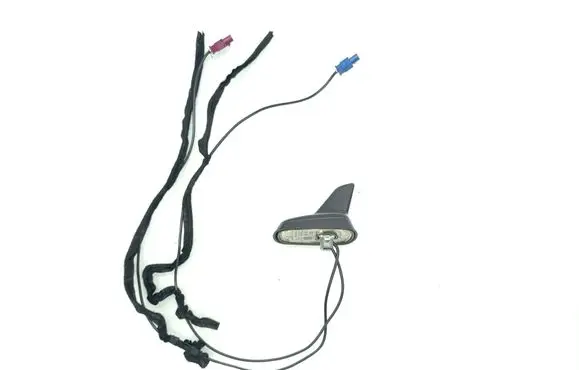 Audi A5 Sportback 8TA Aerial GPS antenna 8T8035503D