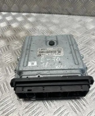 BMW X5 E70 Engine control unit/module 8517015 1039S48620 030278434