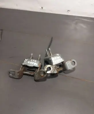 Honda CR-V Rear door hinge set 
