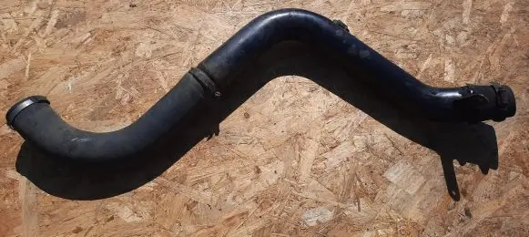 Volvo V50 Engine coolant pipe/hose