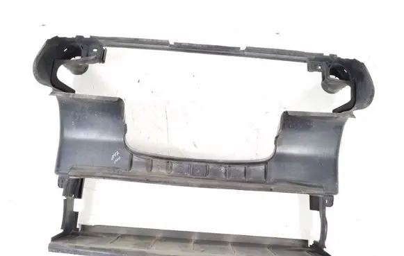 Mercedes-Benz R W251 Intercooler air guide/duct channel A2515000116