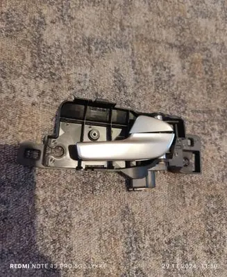 Ford Mondeo MK IV Front door interior handle 6M21U22600 7S71A22600