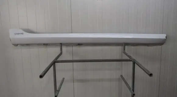 Front sill (body part)
