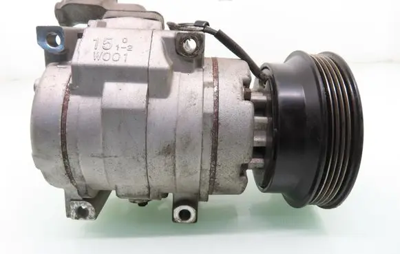 Toyota RAV 4 (XA20) Air conditioning (A/C) compressor (pump) KTT090205