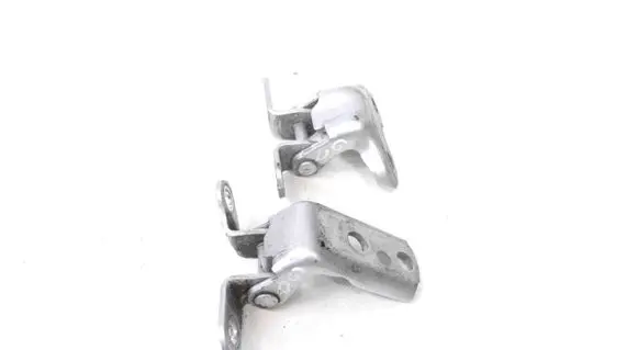 Toyota Prius (XW50) Rear door upper hinge