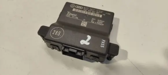 Skoda Octavia Mk2 (1Z) Gateway control module 1K0907530F 1K0907951