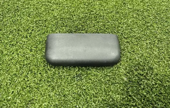 Mitsubishi Pajero Seat trim MR408593