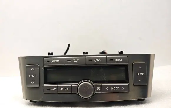 Toyota Avensis T250 Climate control unit 5590005200 MB1465703620
