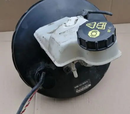 Volvo S40 Brake booster 03786438034