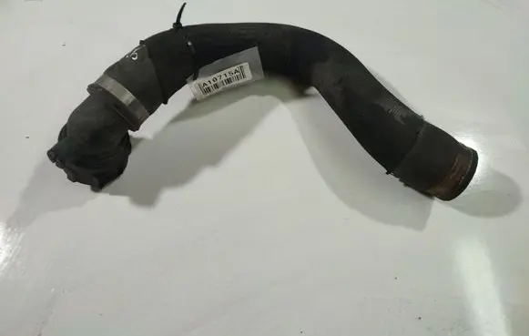 Audi A6 S6 C6 4F Engine coolant pipe/hose 