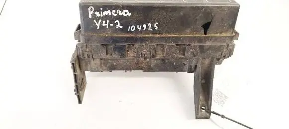 Nissan Primera Fuse box set 71543087