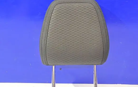 Polestar 2 Front seat headrest 32206471