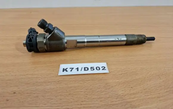 Maserati Ghibli Fuel injector 35062015F