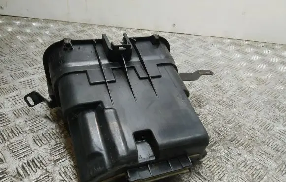 BMW 5 F10 F11 Other engine bay part 8508212 12908508212