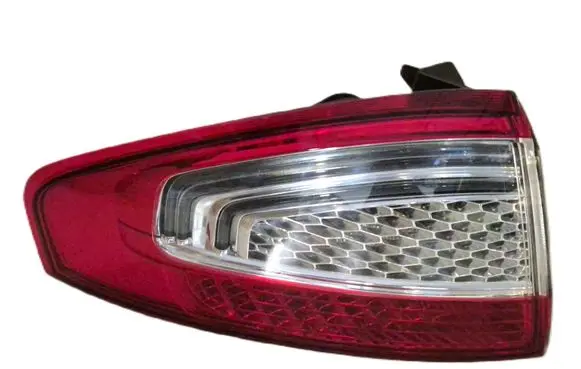 Ford Mondeo MK IV Rear/tail lights BS7113405A 0374D BS7113405C