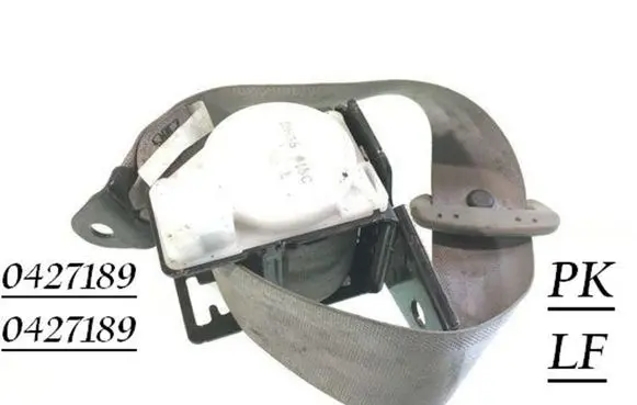 Mazda 323 Front seatbelt 0427189