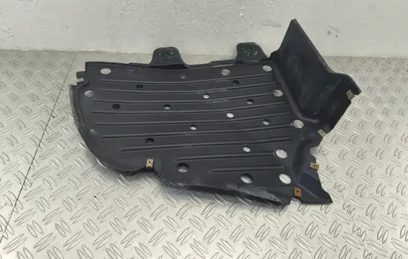 Seat Leon (5F) Rear bumper underbody cover/under tray 5F9825102B