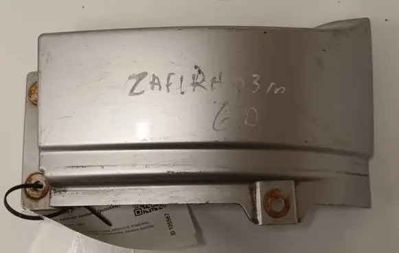 Rear/tail light trim molding
