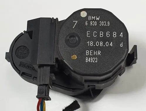 BMW 5 E60 E61 A/C air flow flap actuator/motor 6930303