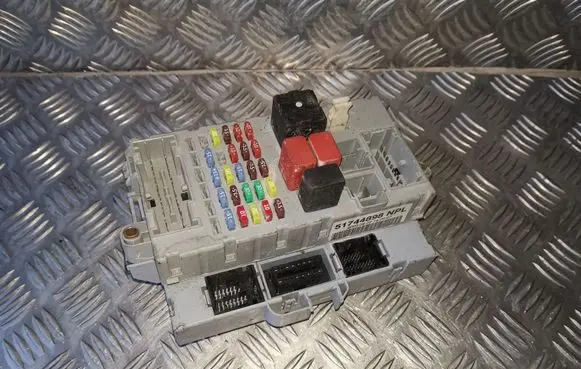 Fiat Doblo Fuse module 51744898
