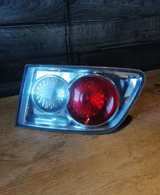 Mazda 6 Tailgate rear/tail lights