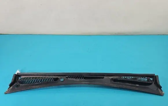 Wiper trim