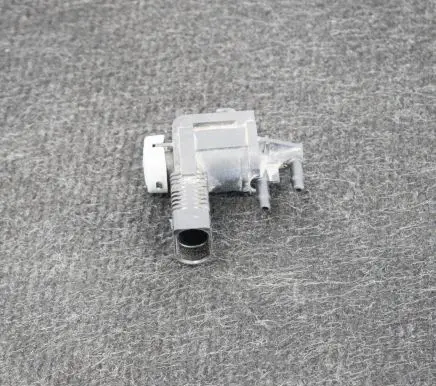 Volkswagen Amarok Turbo solenoid valve 1K0906283A
